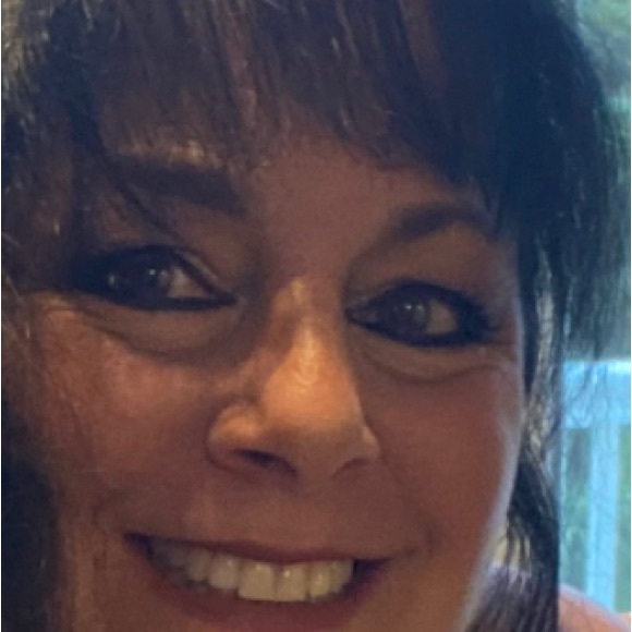 Meet your Posher, Michele - Picture 5 of 7